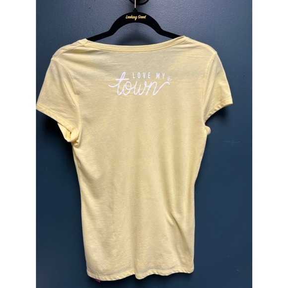 Small Town Girl T-Shirt - Picture 5 of 5